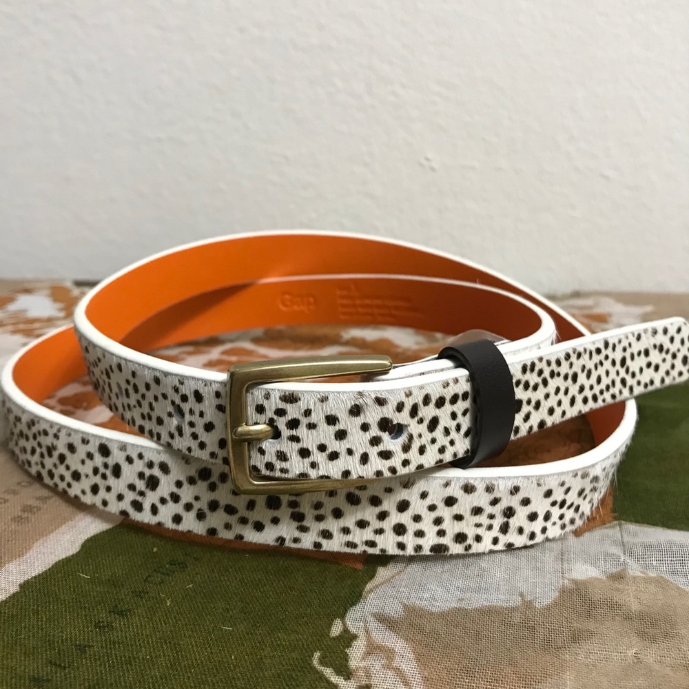 Gap leather animal print size large belt